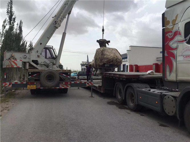 信州区狭窄场地（如小区、车间）适合用哪种吊车？